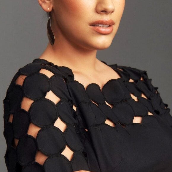 By Anthropologie Women's Cutwork Mini Shift Dress Black Size 6 (Runs Small) NWOT - Picture 3 of 5